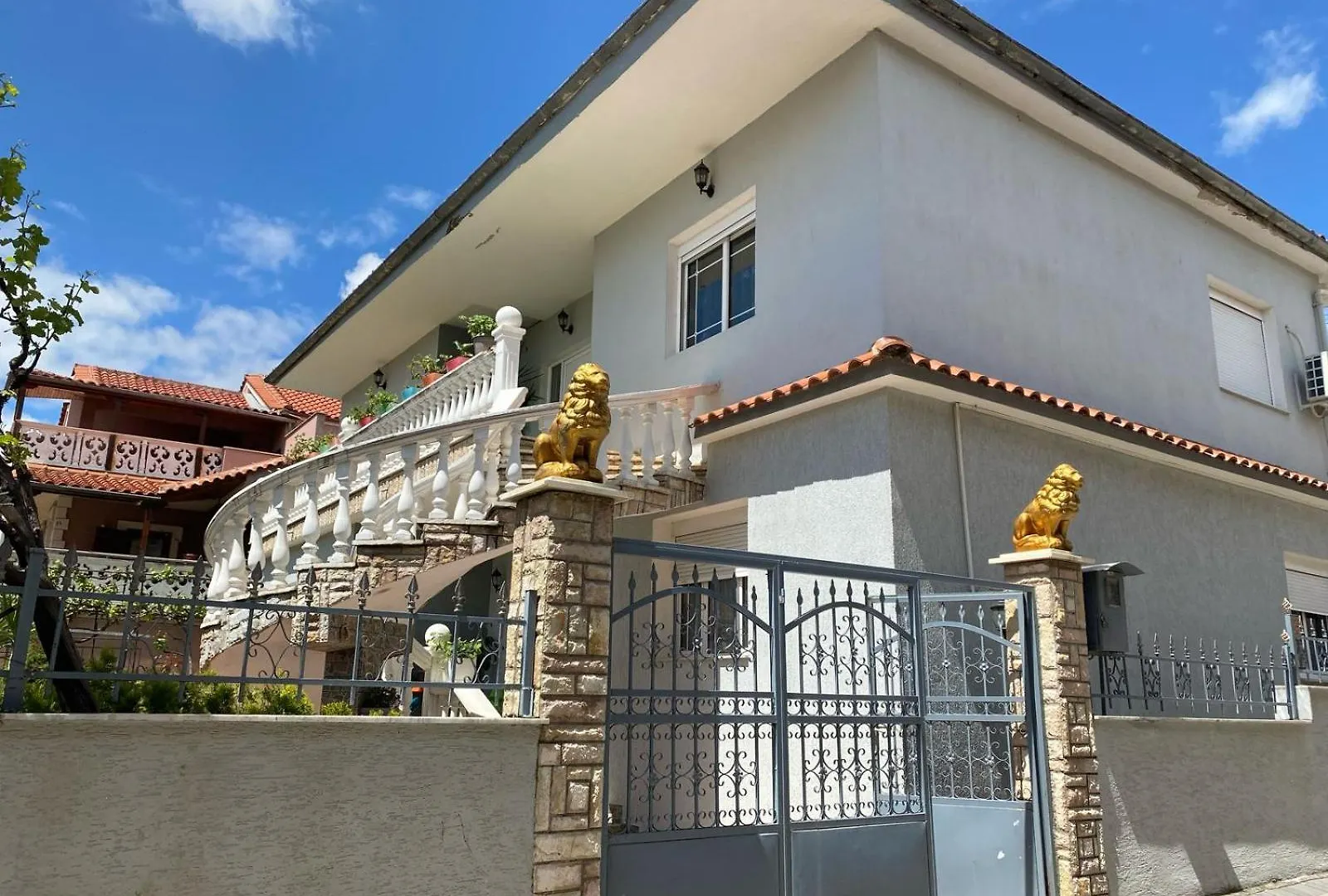 Vila Ridvani Korce